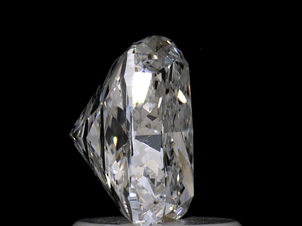 Diamond Natural 1.51Ct F-VS2 Cushion - GIA6405537109 1