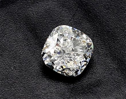 Diamond Natural 1Ct F-SI1 Cushion - GIA6224132903 1