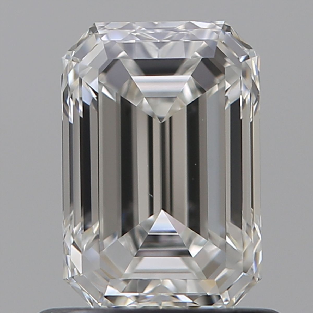 Diamond Natural 0,95Ct F-VS1 Emerald - GIA6531875800 1