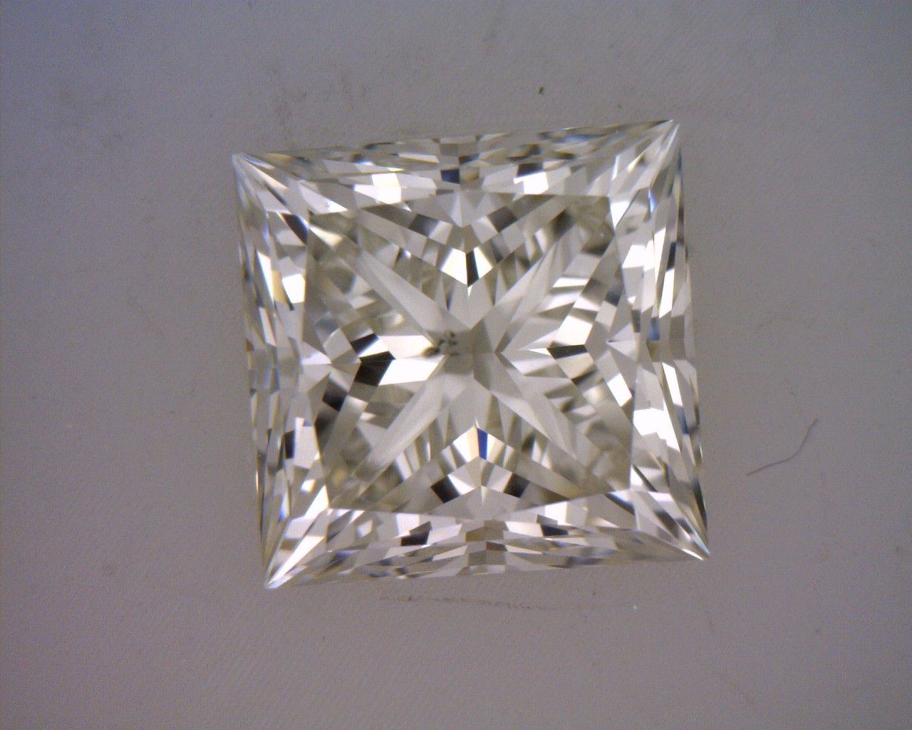 Diamond Natural 1,01Ct K-SI1 Princess - GIA2408012606 1
