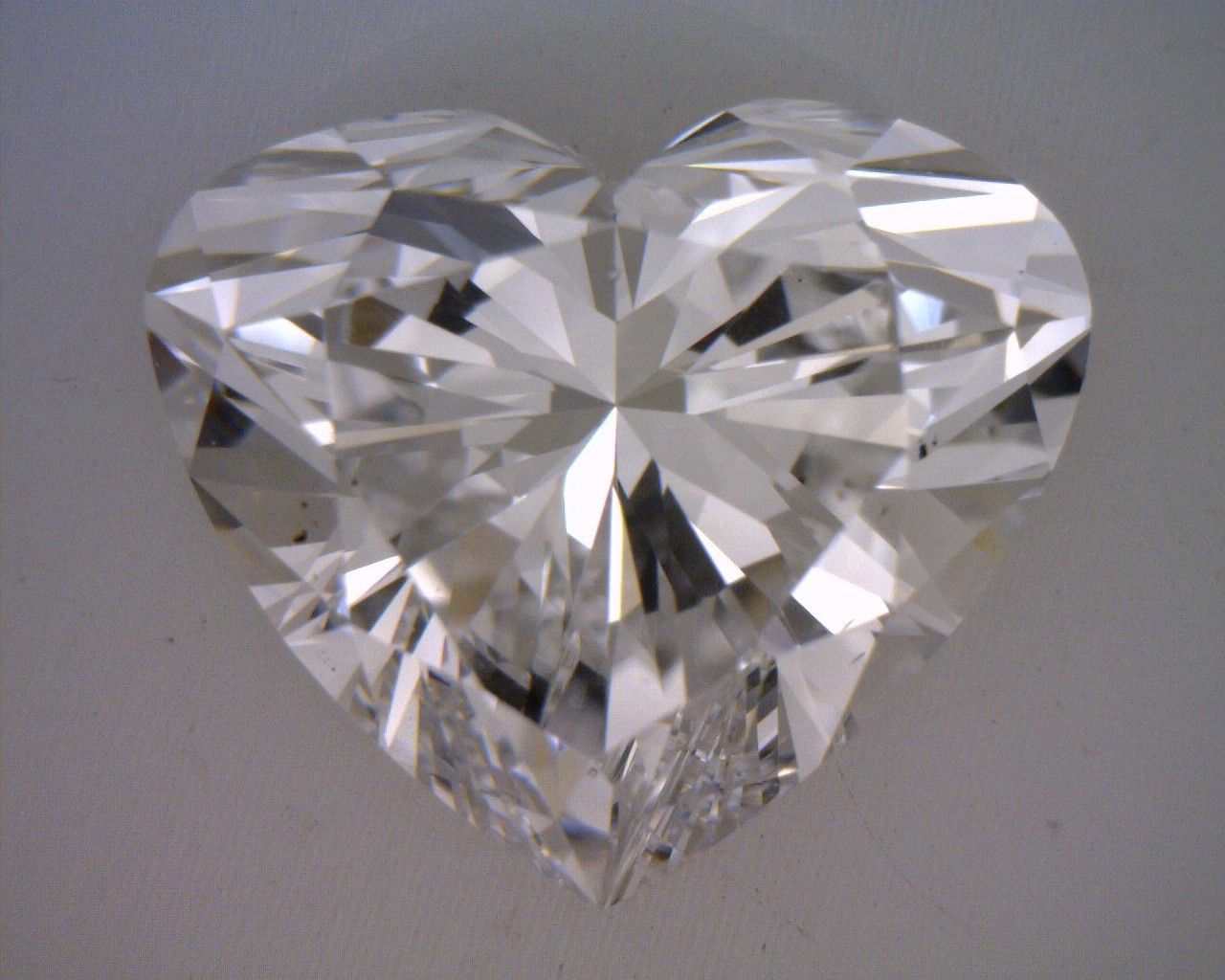 Diamond Natural 1,7Ct D-VS2 Heart - GIA6305799514 1