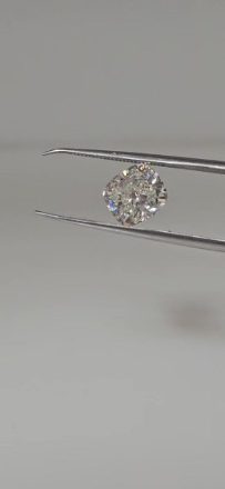 Diamond Natural 1,72Ct I-SI2 Cushion - GIA2161044028 1