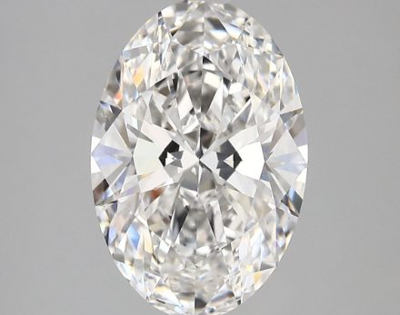 Lab Grown Diamond Lab-grown 3,77Ct E-VVS2 Oval - IGILG735552864 1