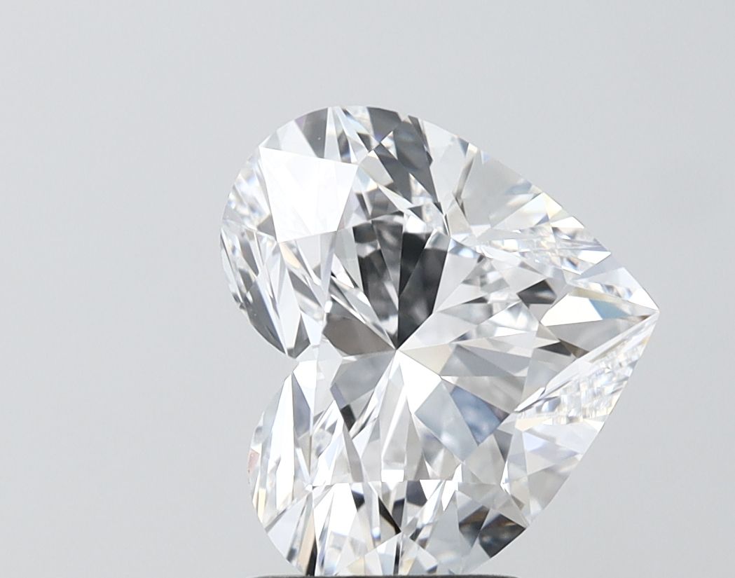 Lab Grown Diamond Lab-grown 3,04Ct D-VVS1 Heart - IGILG747529752