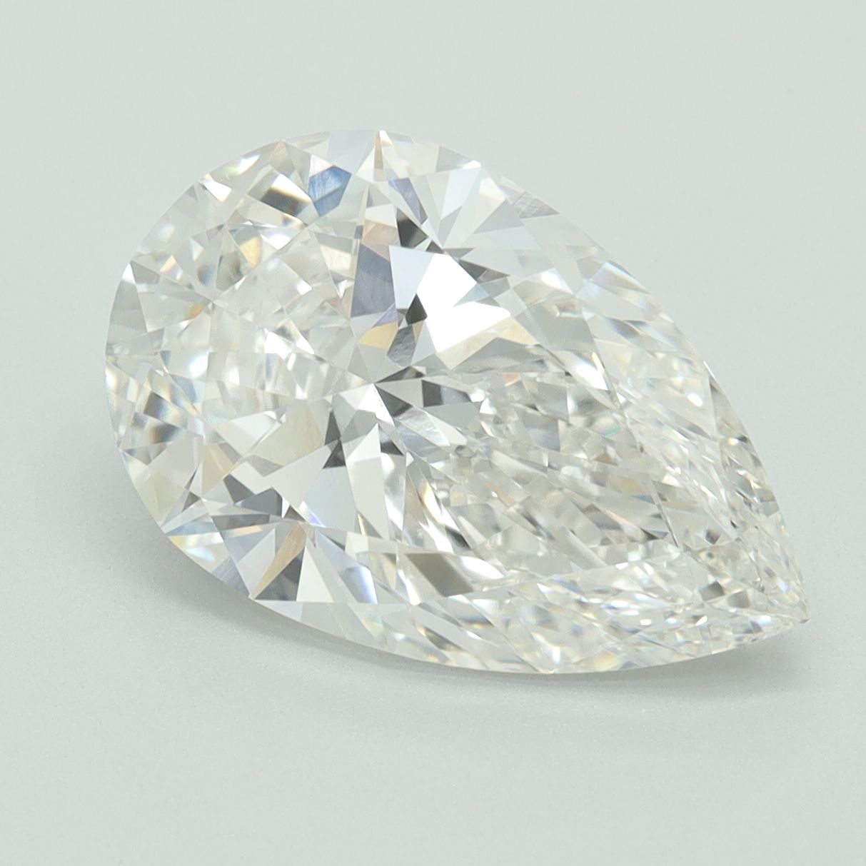 Lab Grown Diamond Lab-grown 4,53Ct G-VVS2 Pear - IGILG733598300