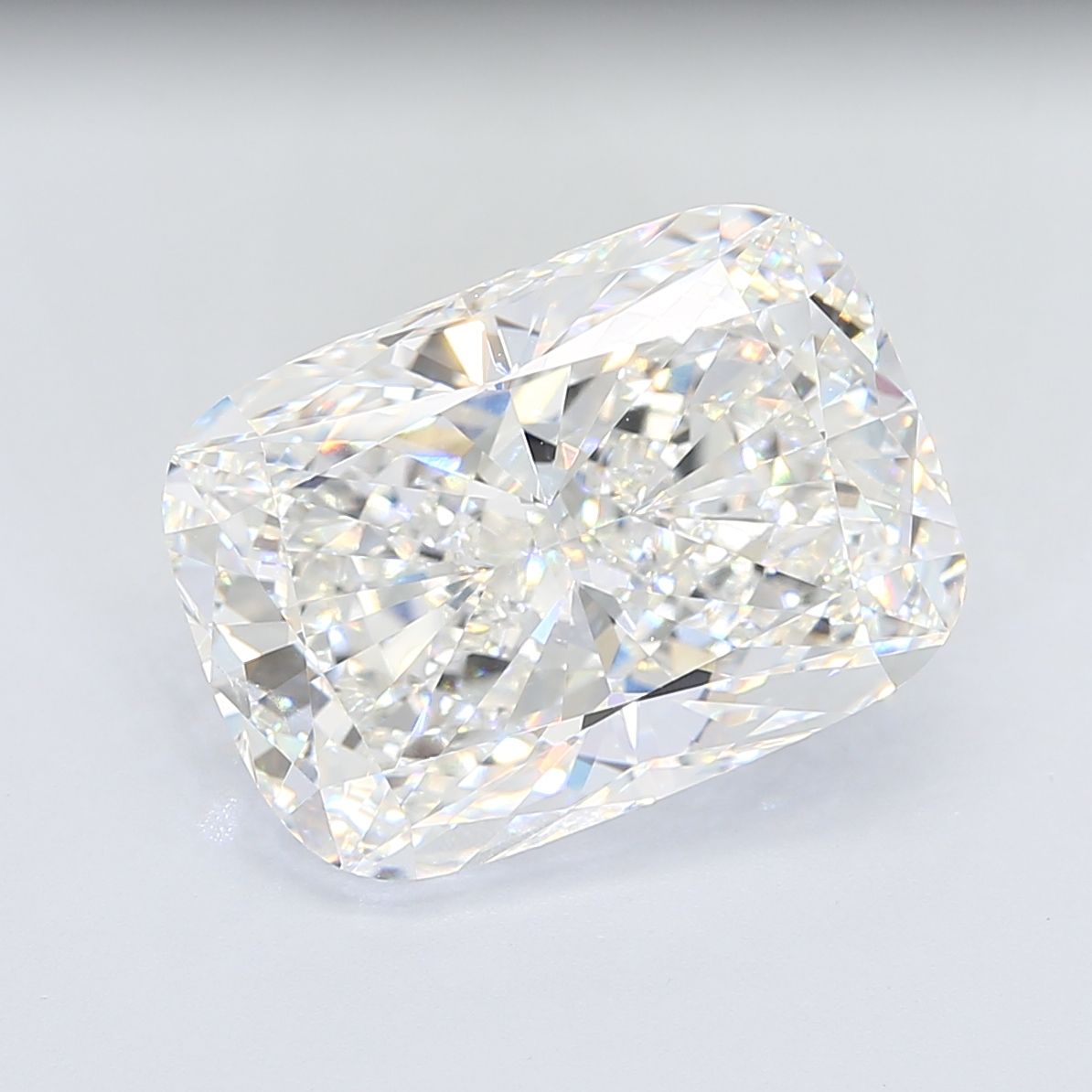 Lab Grown Diamond Lab-grown 15,31Ct F-VVS2 Cushion - IGILG729558391