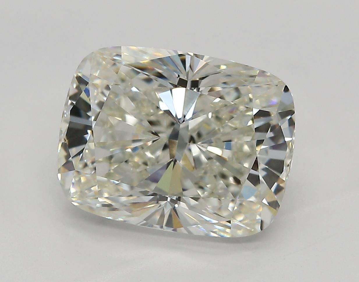 Lab Grown Diamond Lab-grown 4,04Ct G-VVS2 Cushion - IGILG649400997