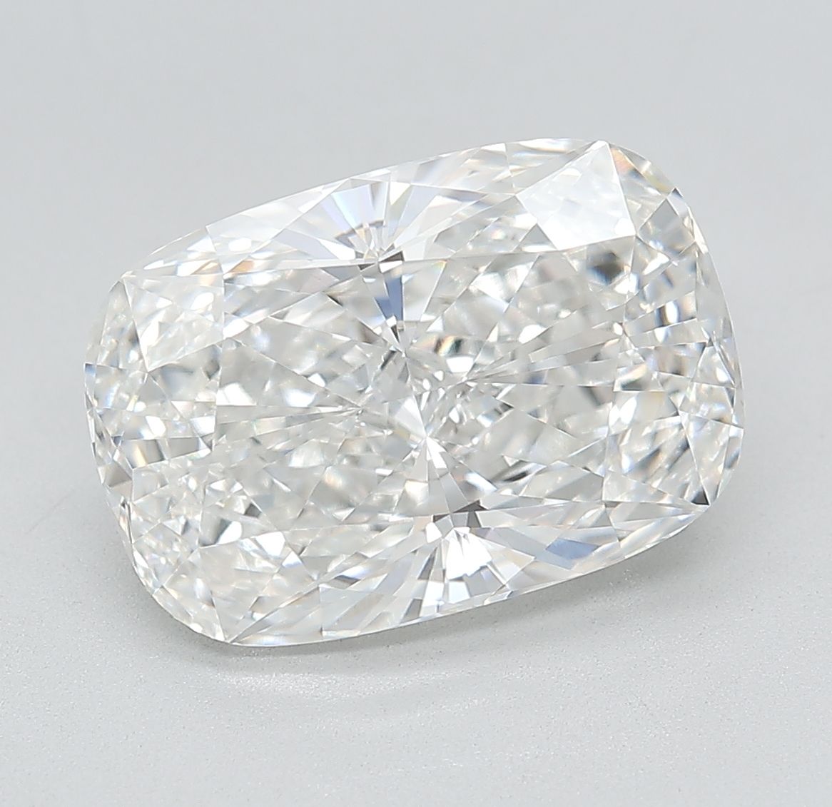 Lab Grown Diamond Lab-grown 5,48Ct E-VVS2 Cushion - IGILG789632255