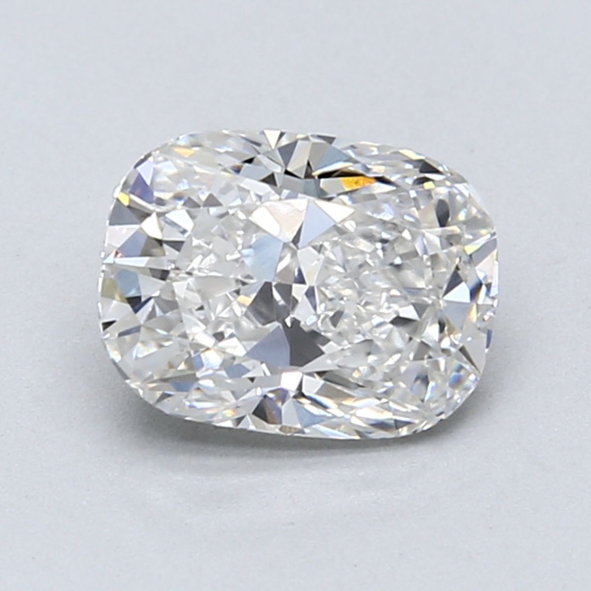 Lab Grown Diamond Lab-grown 1,59Ct F-VVS2 Cushion - GIA6472588681