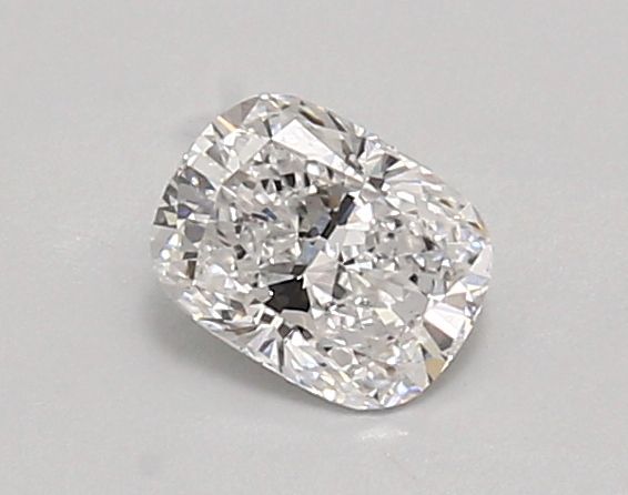 Lab Grown Diamond Lab-grown 0,66Ct D-VVS2 Cushion - IGILG737543348