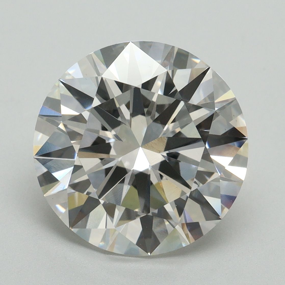 Lab Grown Diamond Lab-grown 5,01Ct G-VVS2 Round - IGILG634405589