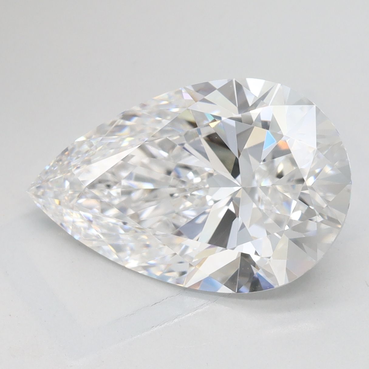 Lab Grown Diamond Lab-grown 3,1Ct D-VVS1 Pear - GIA2536701311