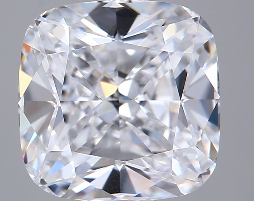 Lab Grown Diamond Lab-grown 3,02Ct D-VVS2 Cushion - IGILG746522344 1