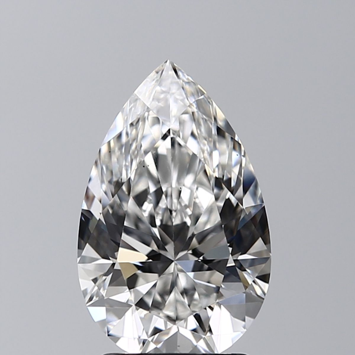 Lab Grown Diamond Lab-grown 2,1Ct F-VS1 Pear - GIA7428614311