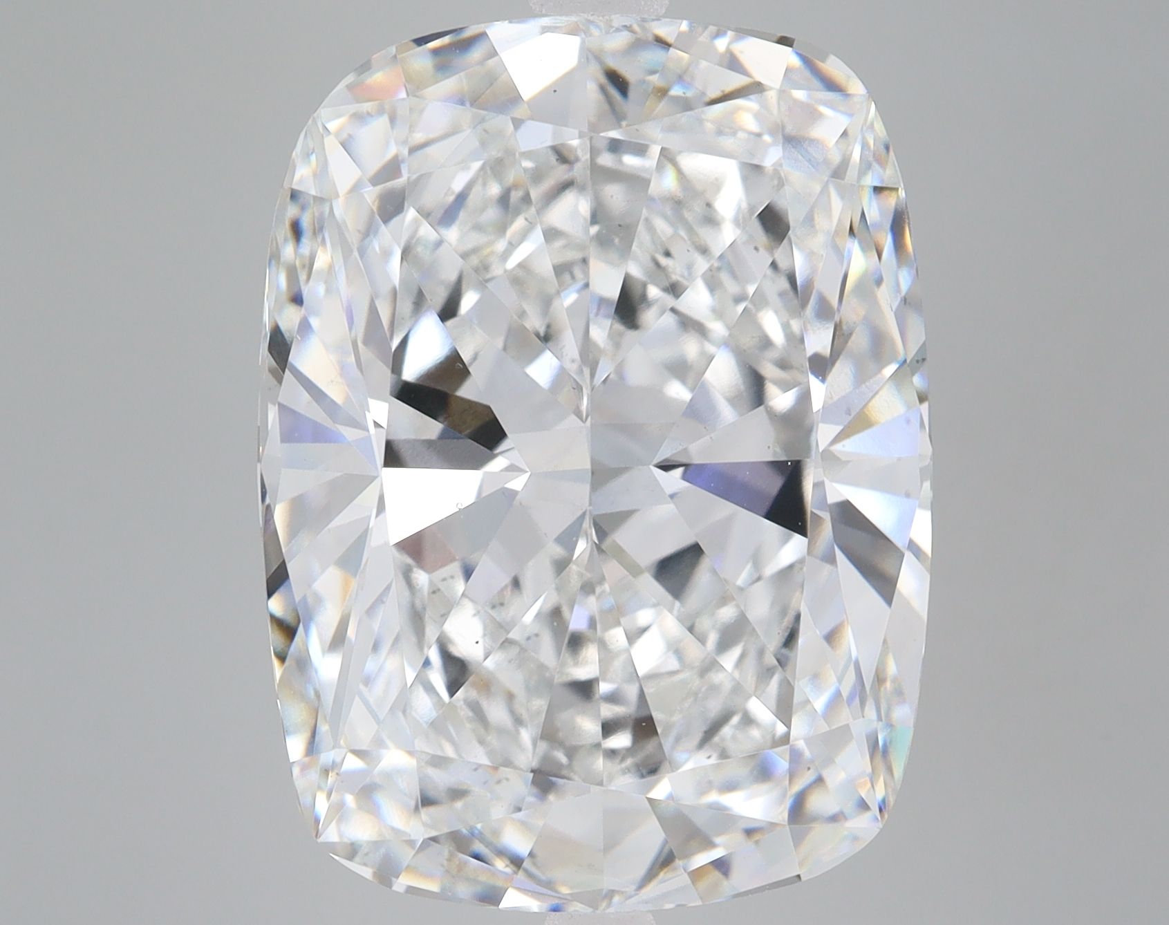 Lab Grown Diamond Lab-grown 16,01Ct F-VS2 Cushion - IGILG579385497