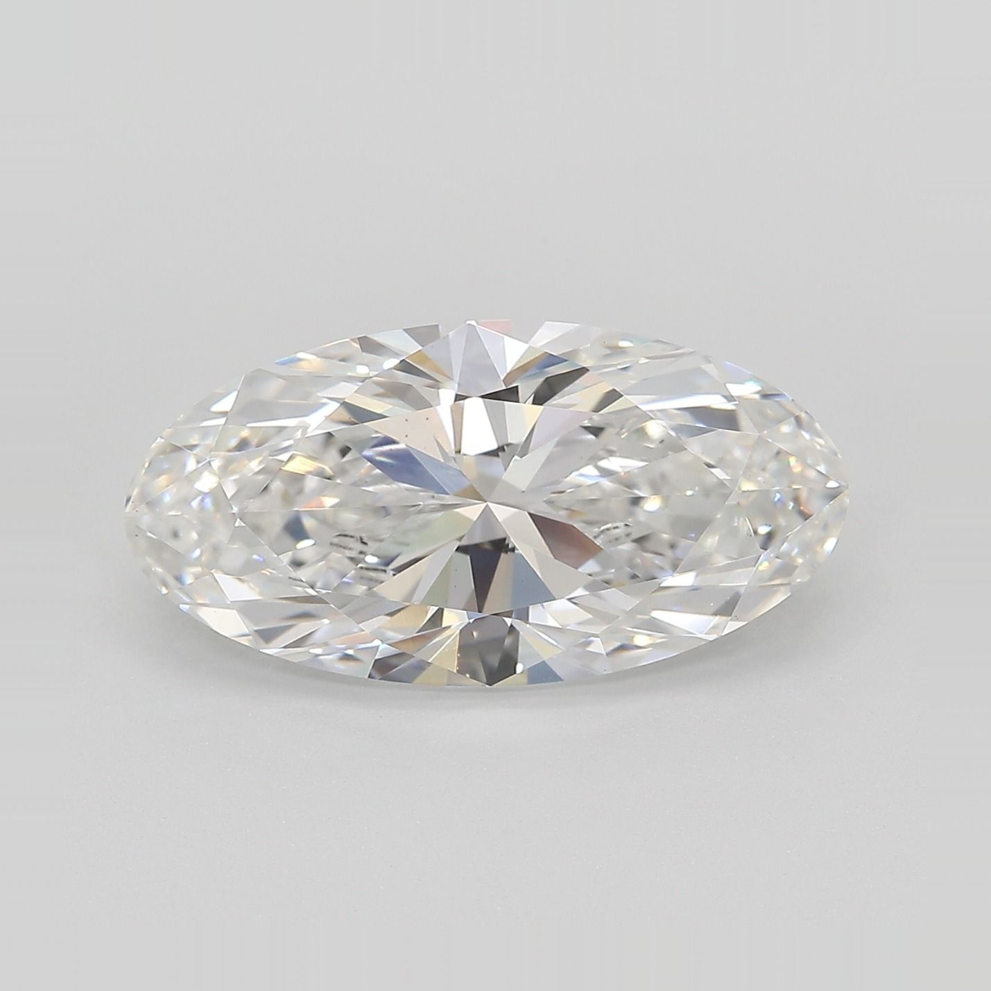 Lab Grown Diamond Lab-grown 5,09Ct F-VS1 Oval - IGILG812642210