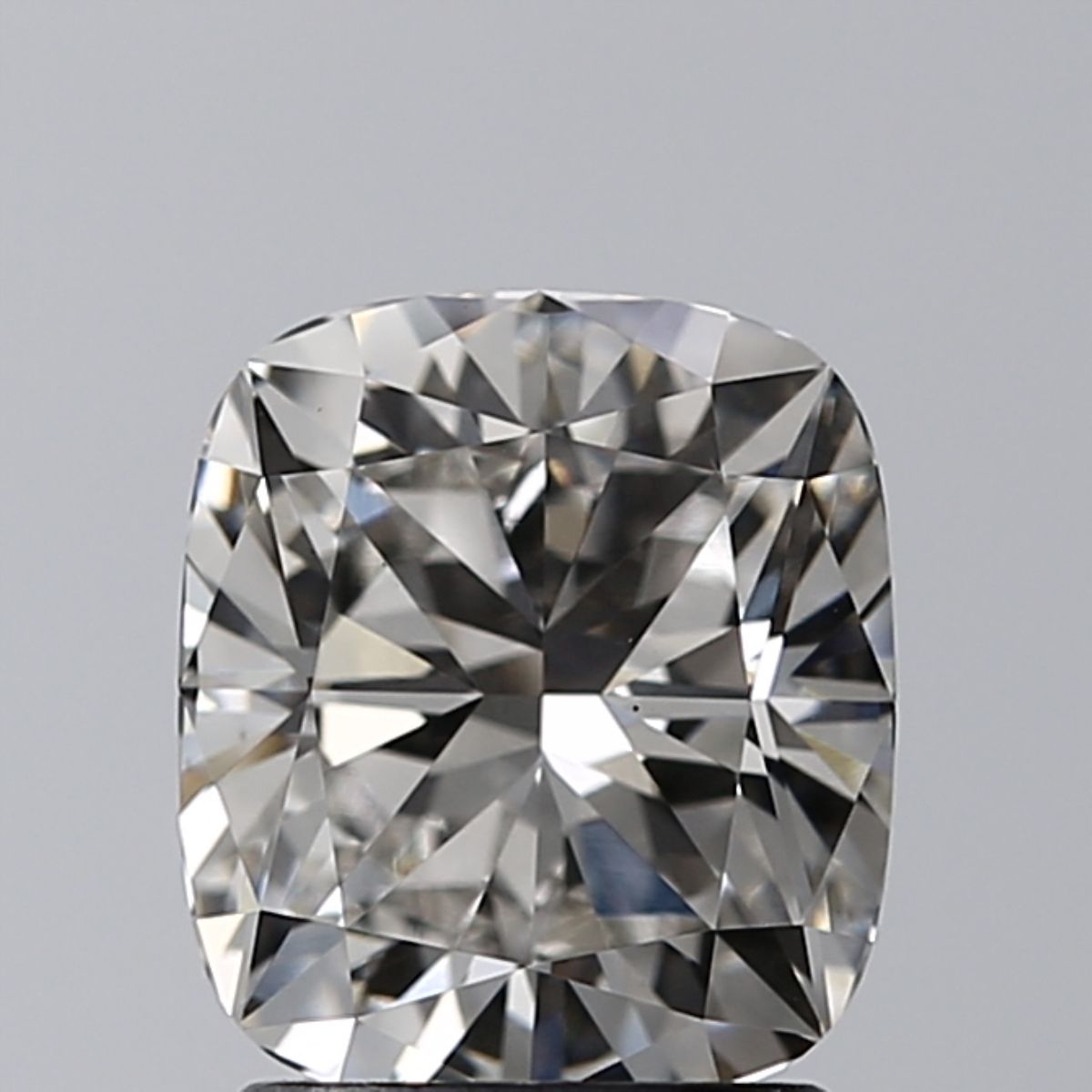 Lab Grown Diamond Lab-grown 1,76Ct H-VS1 Cushion - IGILG512237763 1