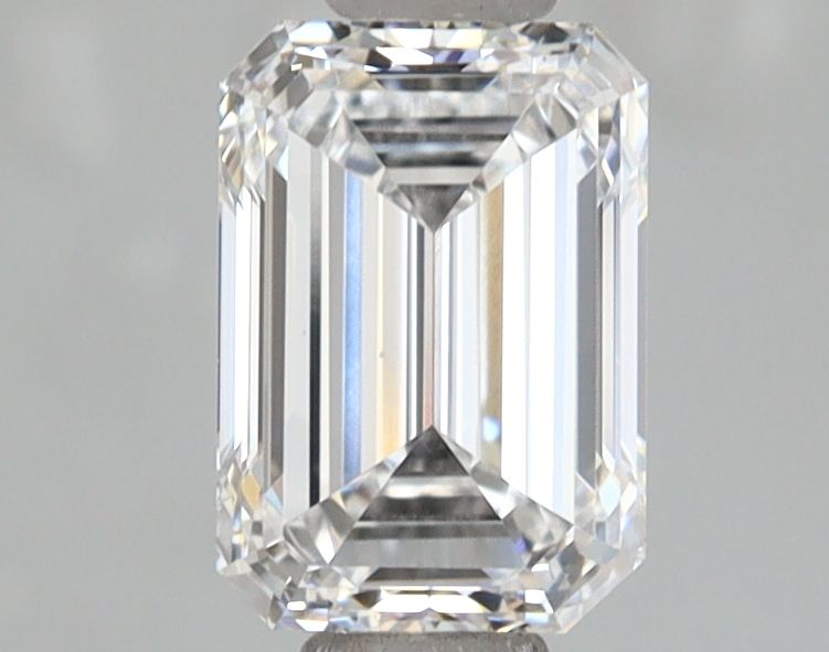 Lab Grown Diamond Lab-grown 1,5Ct D-VVS1 Emerald - IGILG667437000