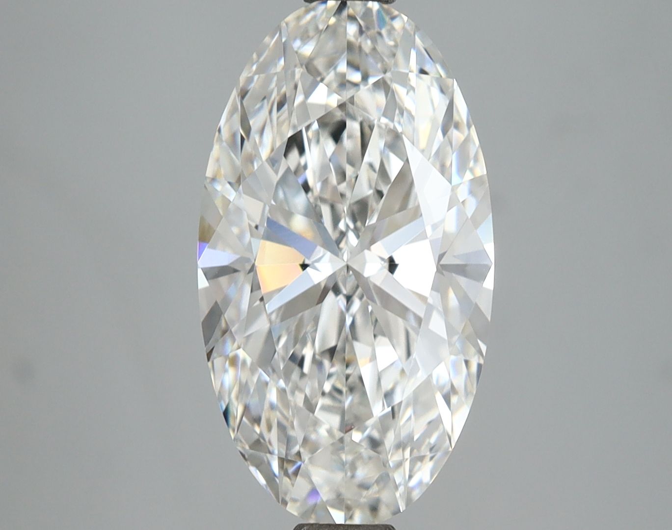 Lab Grown Diamond Lab-grown 3,97Ct F-VVS2 Oval - IGILG791607206