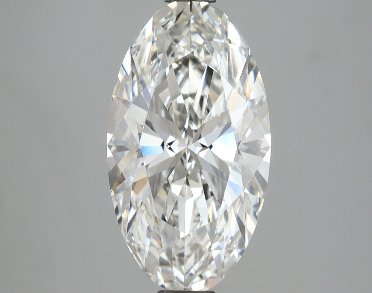 Lab Grown Diamond Lab-grown 3,08Ct E-VVS1 Oval - IGILG792609475
