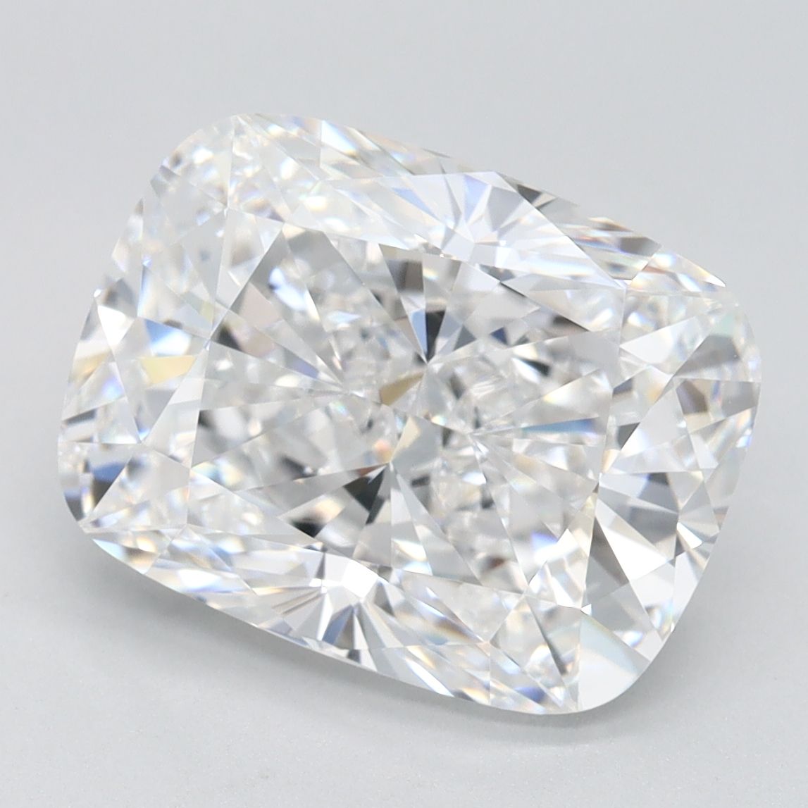 Lab Grown Diamond Lab-grown 4,22Ct D-FL Cushion - IGILG800677549