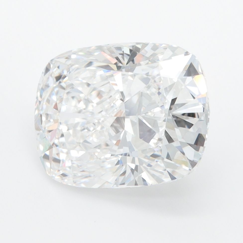 Lab Grown Diamond Lab-grown 3,34Ct D-VVS1 Cushion - IGILG700512243