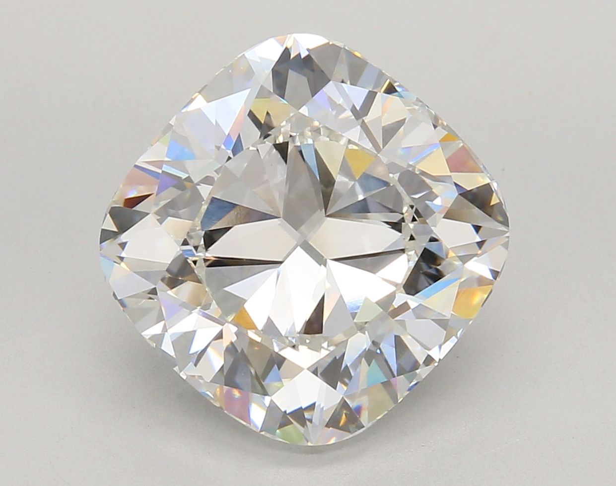 Lab Grown Diamond Lab-grown 8,01Ct F-VS1 Cushion - IGILG729517029 1