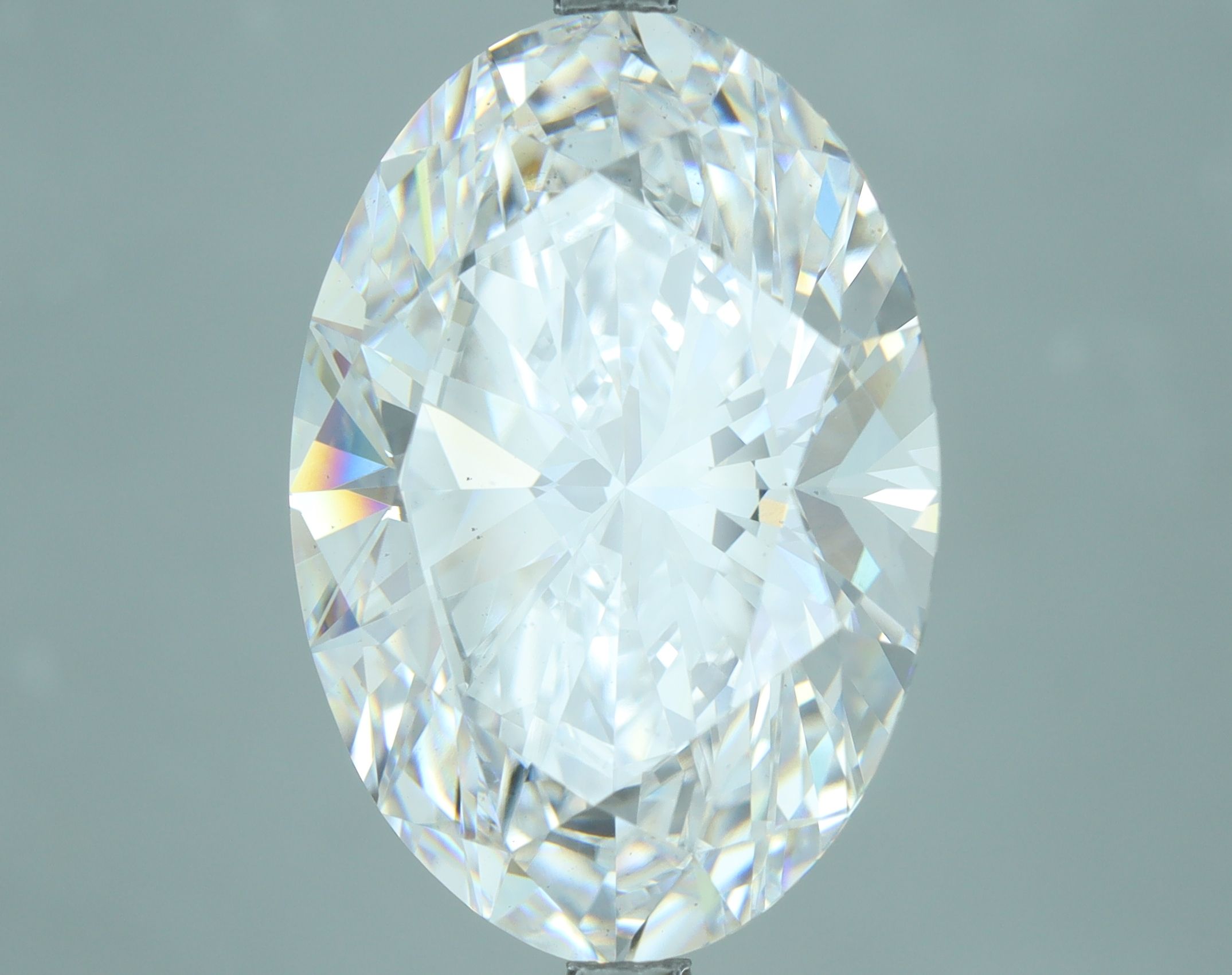 Lab Grown Diamond Lab-grown 9,66Ct D-VS2 Oval - IGILG729591686 1