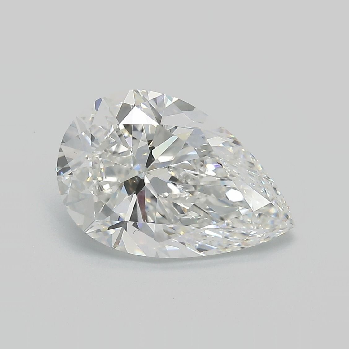 Lab Grown Diamond Lab-grown 3,76Ct E-VS1 Pear - IGILG733534971 1