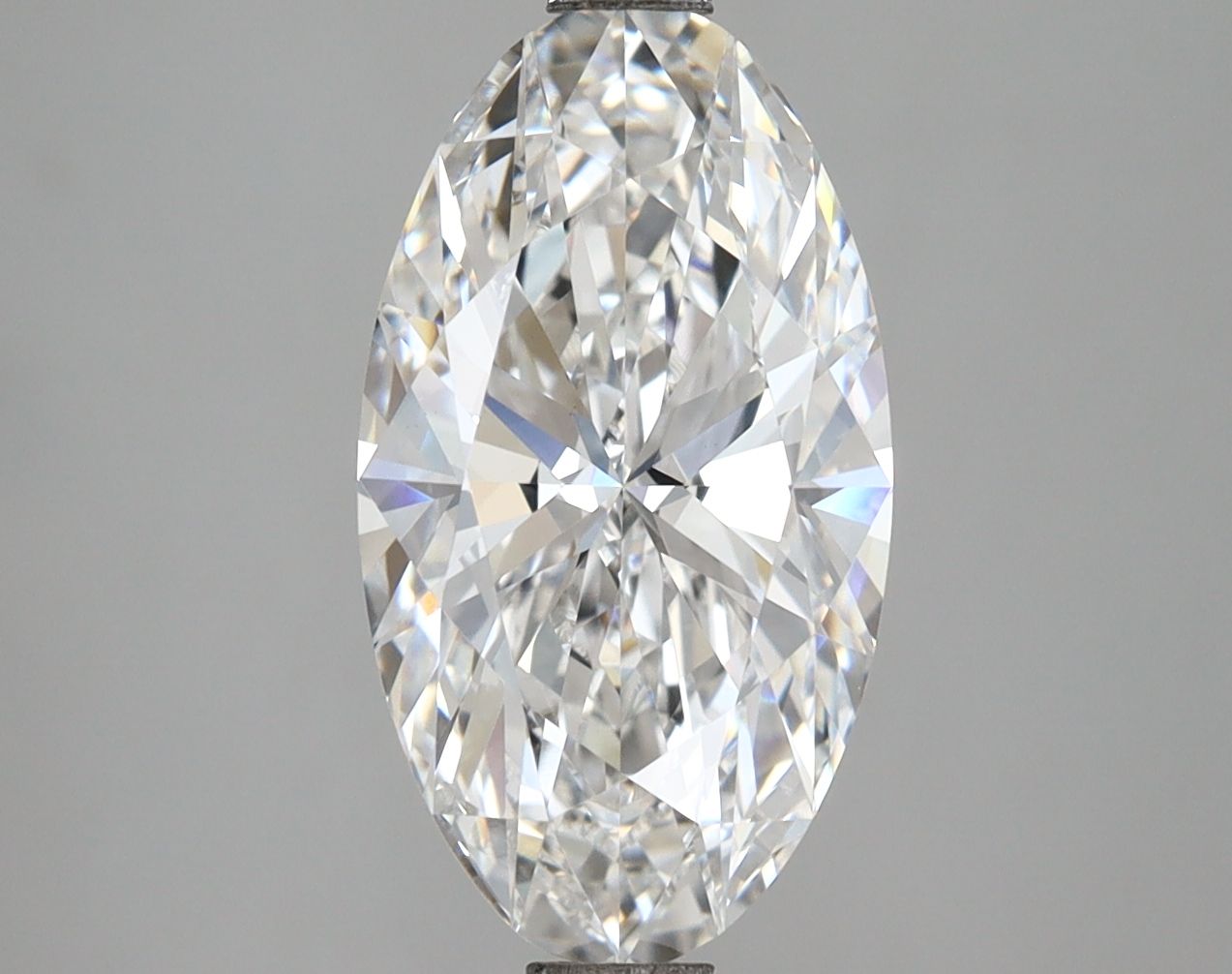 Lab Grown Diamond Lab-grown 3,73Ct E-VVS1 Oval - IGILG786668980 1
