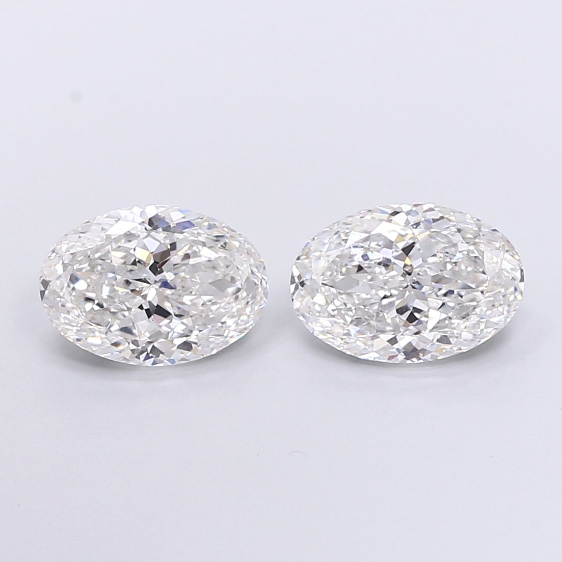 Lab Grown Diamond Lab-grown 3,02Ct E-VVS2 Oval - IGILG813632393 1