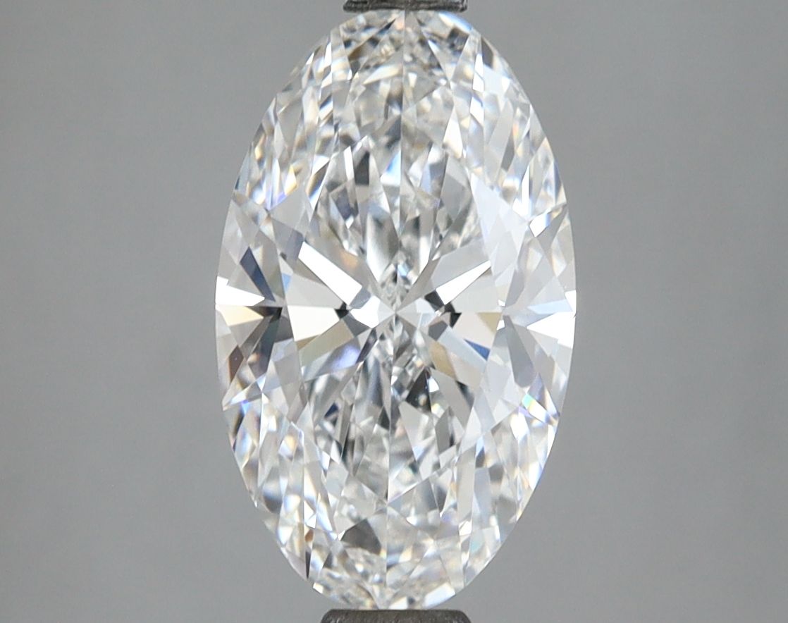 Lab Grown Diamond Lab-grown 2,31Ct E-VVS2 Oval - IGILG752517091 1