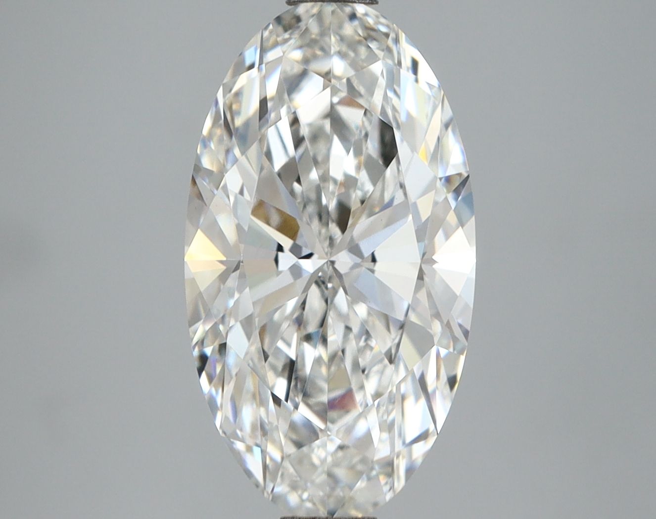 Lab Grown Diamond Lab-grown 3,69Ct E-VVS2 Oval - IGILG816651282 1