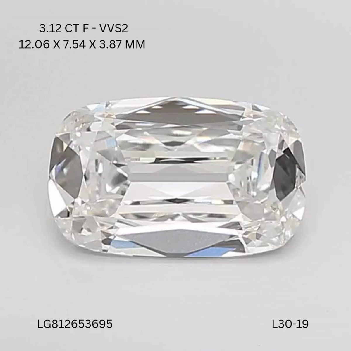 Lab Grown Diamond Lab-grown 3,12Ct F-VVS2 Cushion - IGILG812653695 1