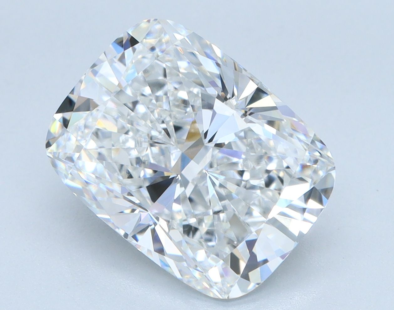 Lab Grown Diamond Lab-grown 3,84Ct D-VS1 Cushion - IGILG785617019 1
