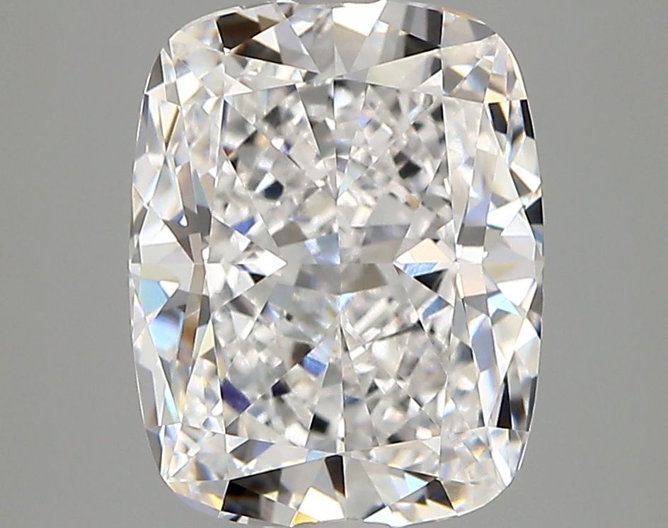 Lab Grown Diamond 3,88Ct D-VVS2 Cushion - IGILG811649923 1