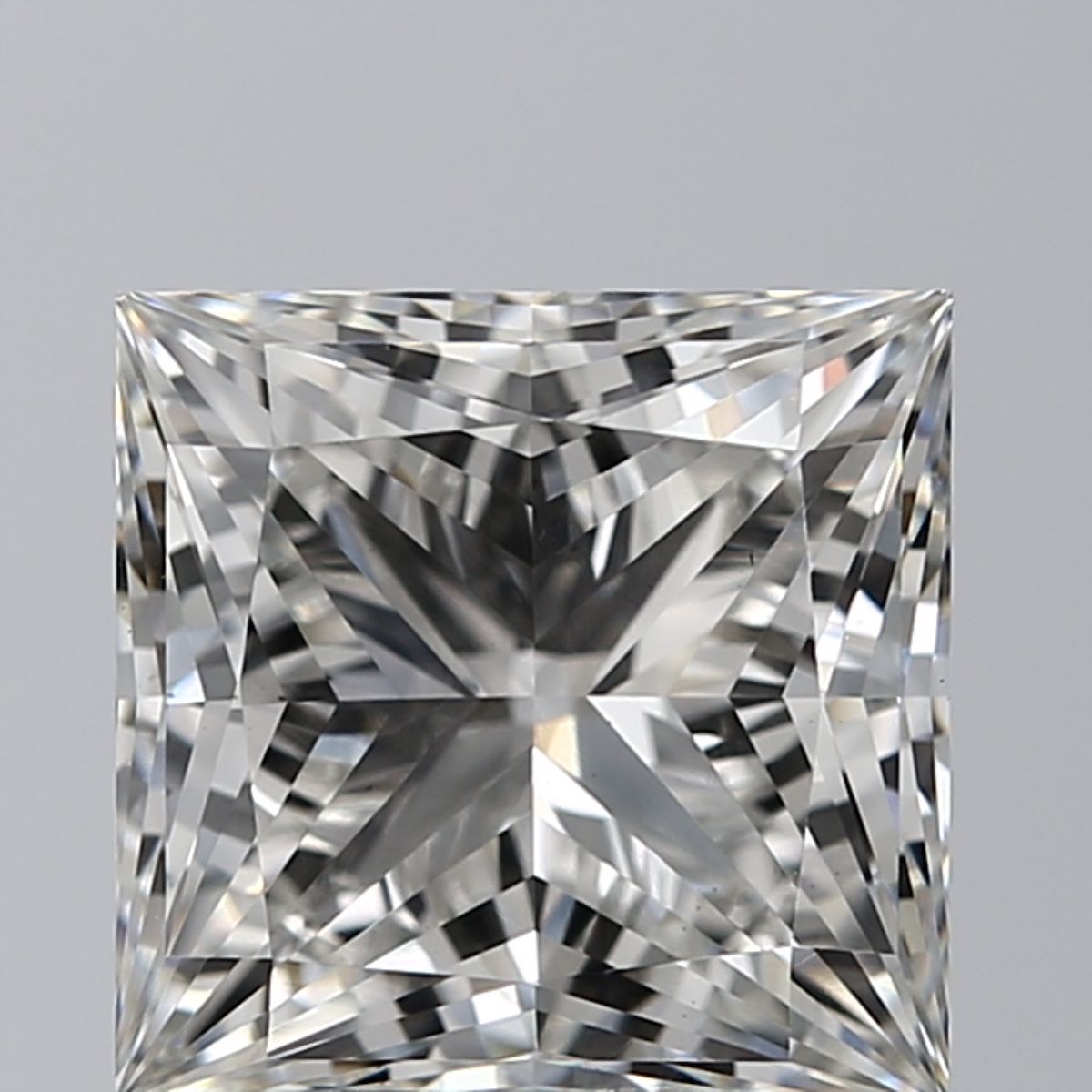 Lab Grown Diamond 3,52Ct H-VS1 Princess - IGILG522229664 1