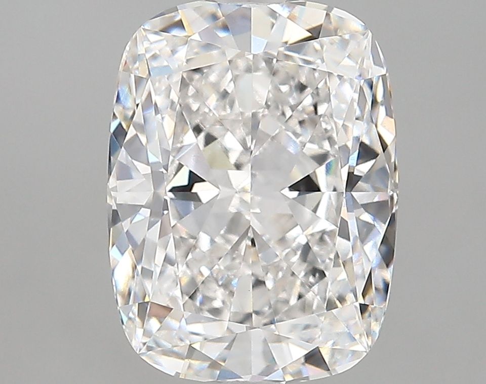 Lab Grown Diamond 3,89Ct F-VVS2 Cushion - IGILG794684379 1