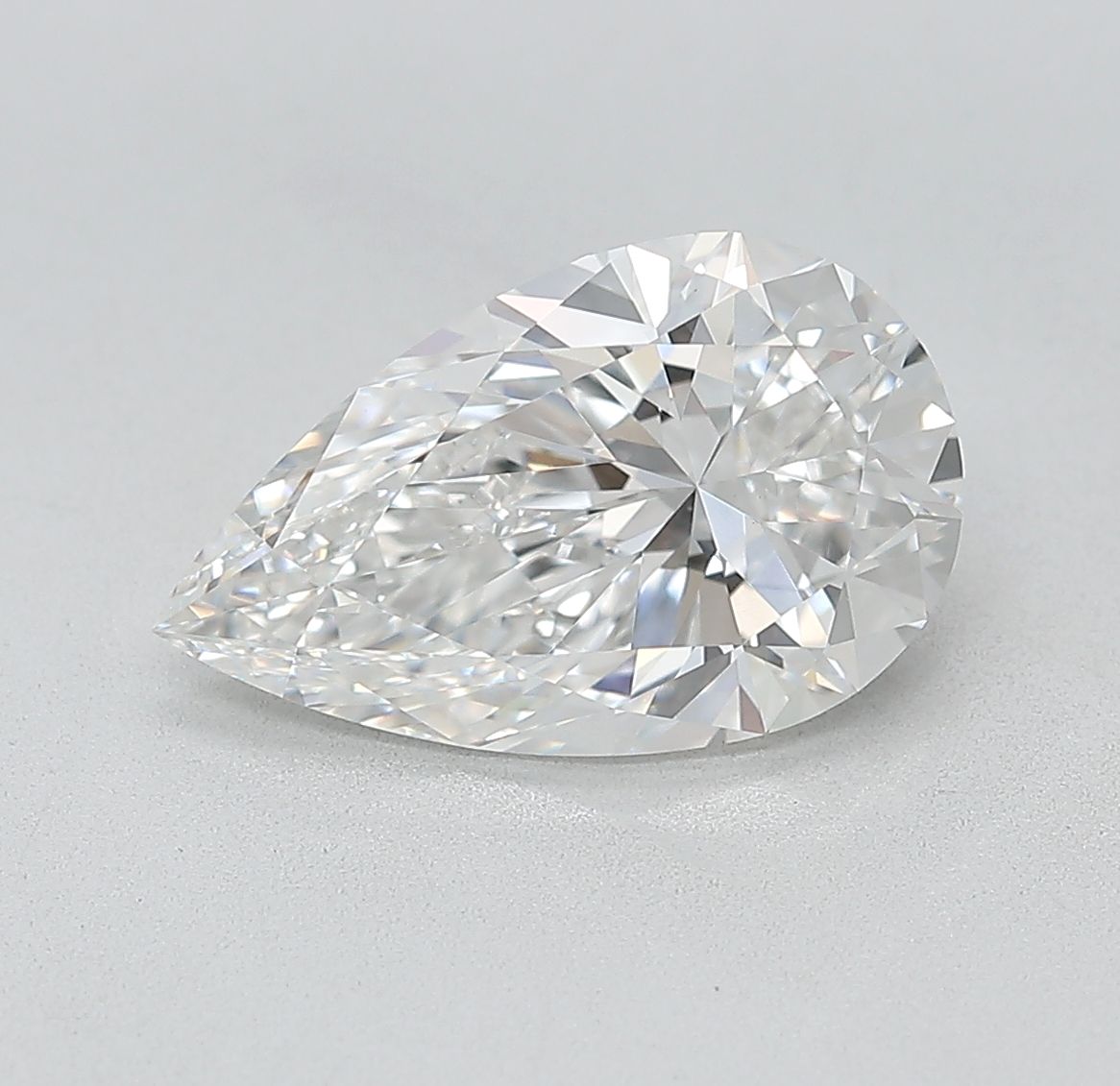 Lab Grown Diamond 2,6Ct E-VVS2 Pear - IGILG822634715 1