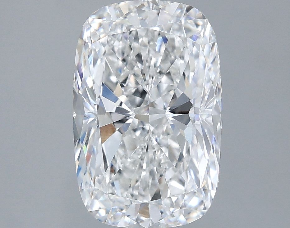 Lab Grown Diamond 3,03Ct E-VVS2 Cushion - IGILG812646740 1