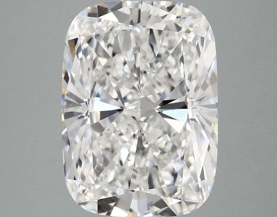 Lab Grown Diamond 3,85Ct E-VVS2 Cushion - IGILG808629411 1