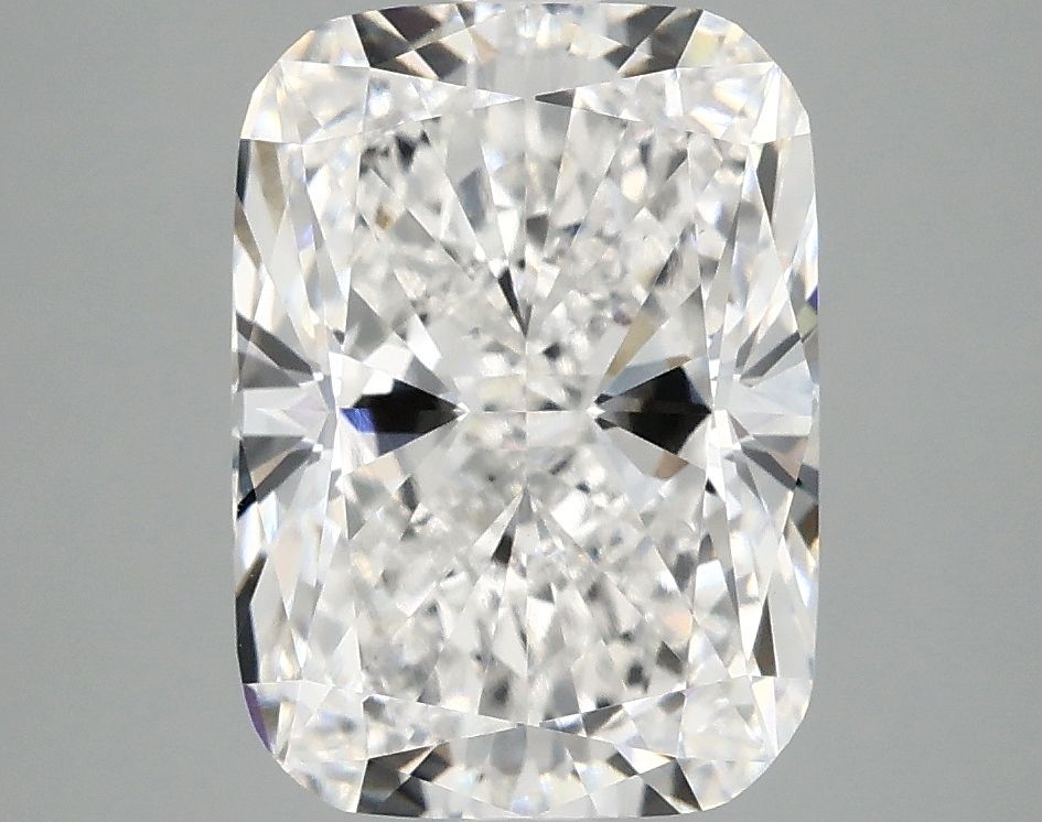 Lab Grown Diamond 3,9Ct E-VVS2 Cushion - IGILG807603923 1