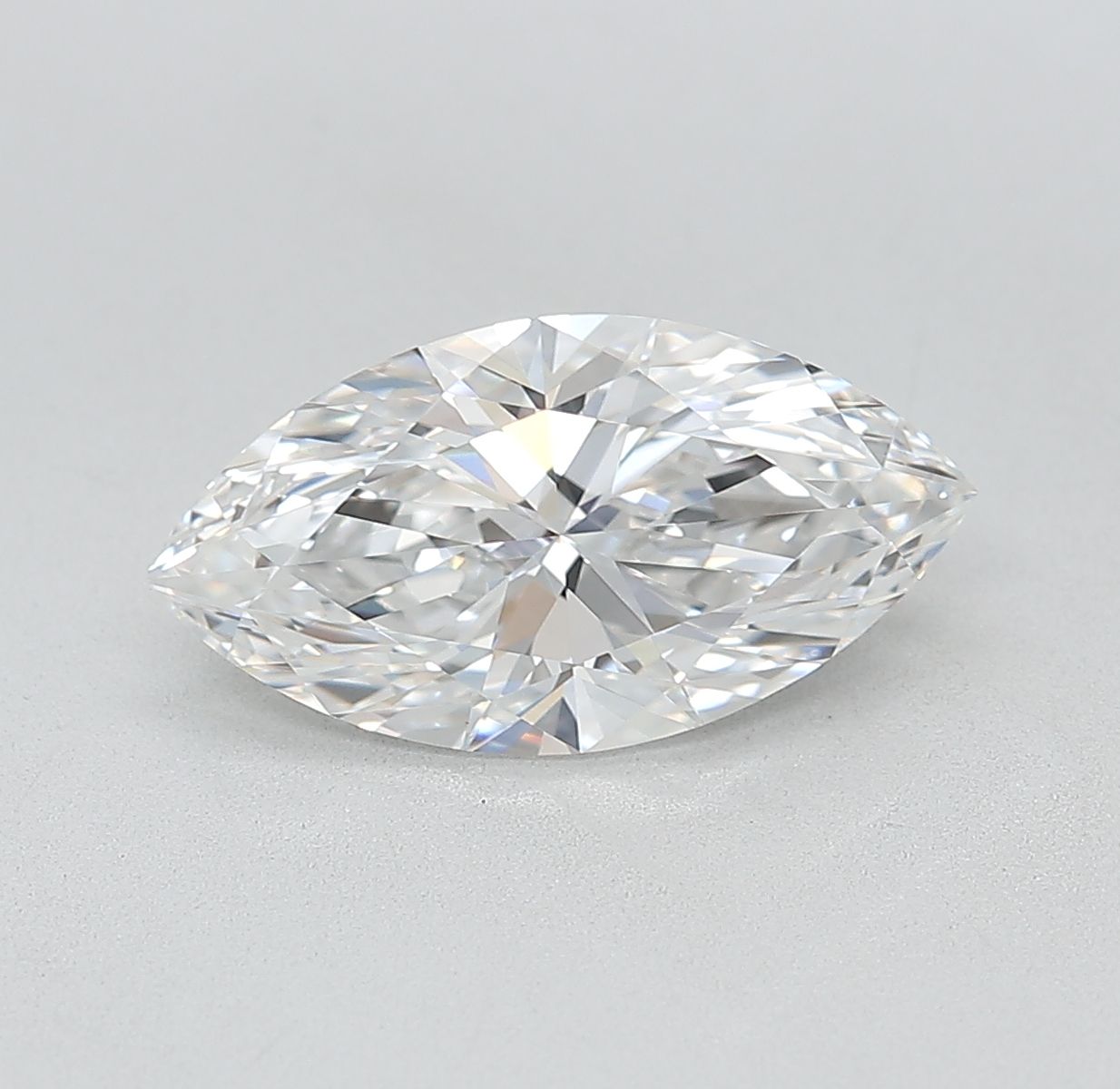 Lab Grown Diamond 2,25Ct D-VVS1 Marquise - IGILG822623383 1