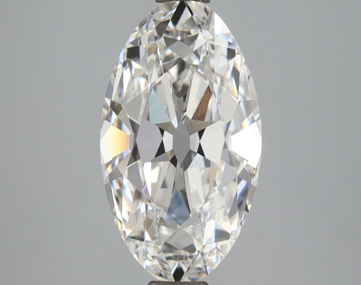 Lab Grown Diamond 3,15Ct E-VVS2 Oval - IGILG819631890 1