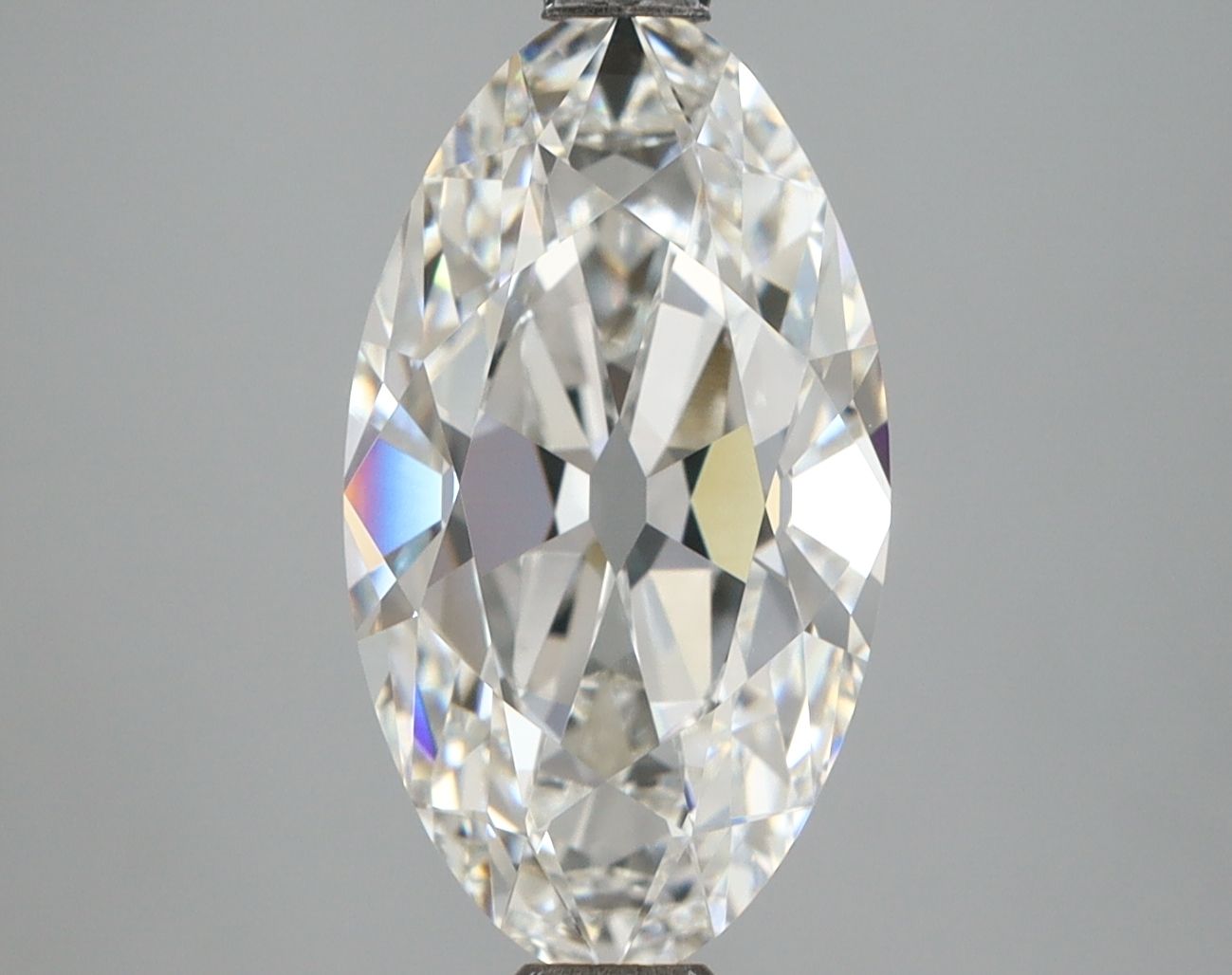 Lab Grown Diamond 3,47Ct F-VVS2 Oval - IGILG819631690 1