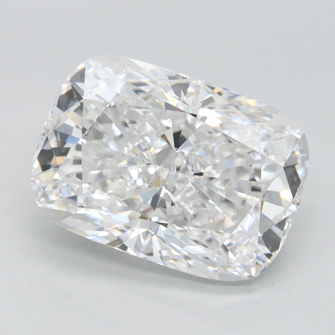 Lab Grown Diamond 3,29Ct D-IF Cushion - IGILG795633135 1