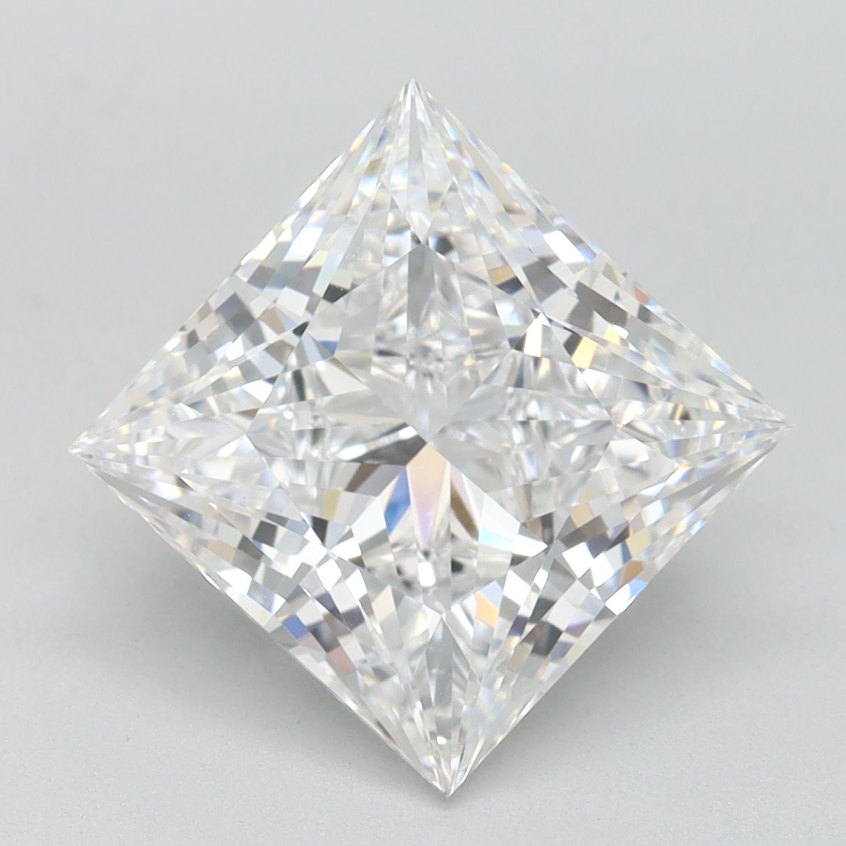 Lab Grown Diamond 3,73Ct D-VVS1 Princess - IGILG821640960 1