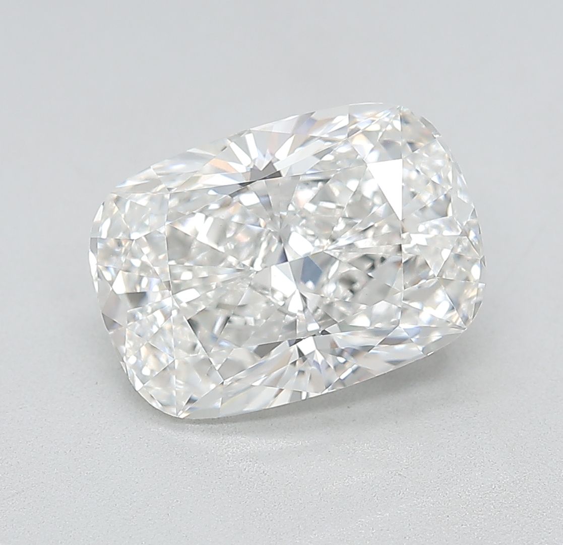 Lab Grown Diamond 3,39Ct E-VVS2 Cushion - IGILG822634710 1