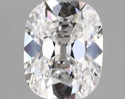 Lab Grown Diamond 2,73Ct D-VVS1 Cushion - IGILG747592429 1