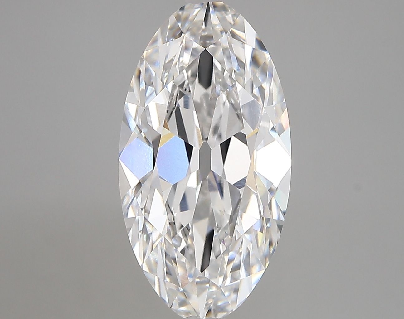 Lab Grown Diamond 3,84Ct E-VVS1 Oval - IGILG778654259 1